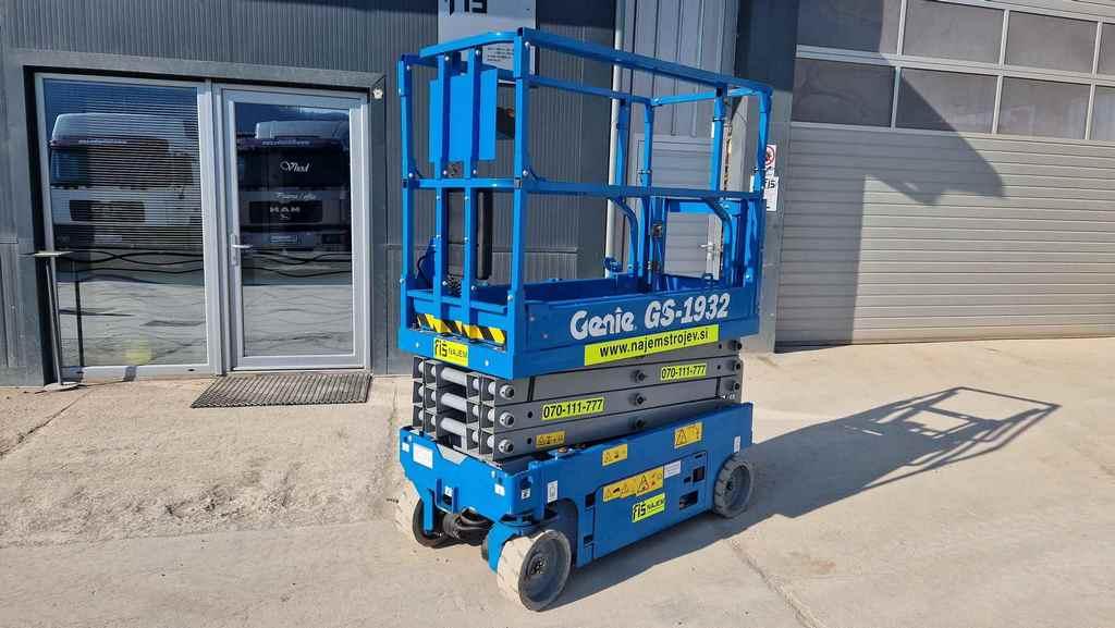 Najem dvižne ploščadi Fiš